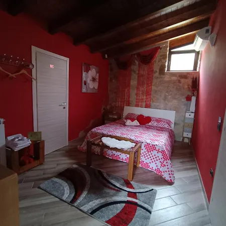 Lodge The Queen Soggiorno Breve Con A Richiesta Opzioni Idromassaggiosauna *